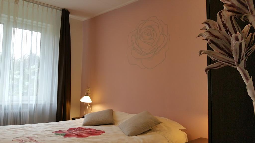 Boutique Hotel De Rozenhof Heilig Landstichting Eksteriør billede